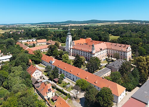 Opactwo cystersów w Henrykowie – tu powstała księga henrykowska