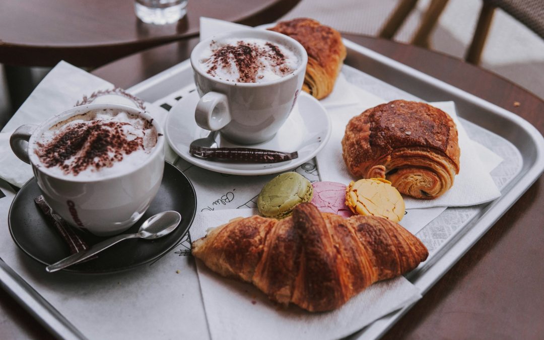 Co zjeść w Paryżu – szukamy croissanta idealnego
